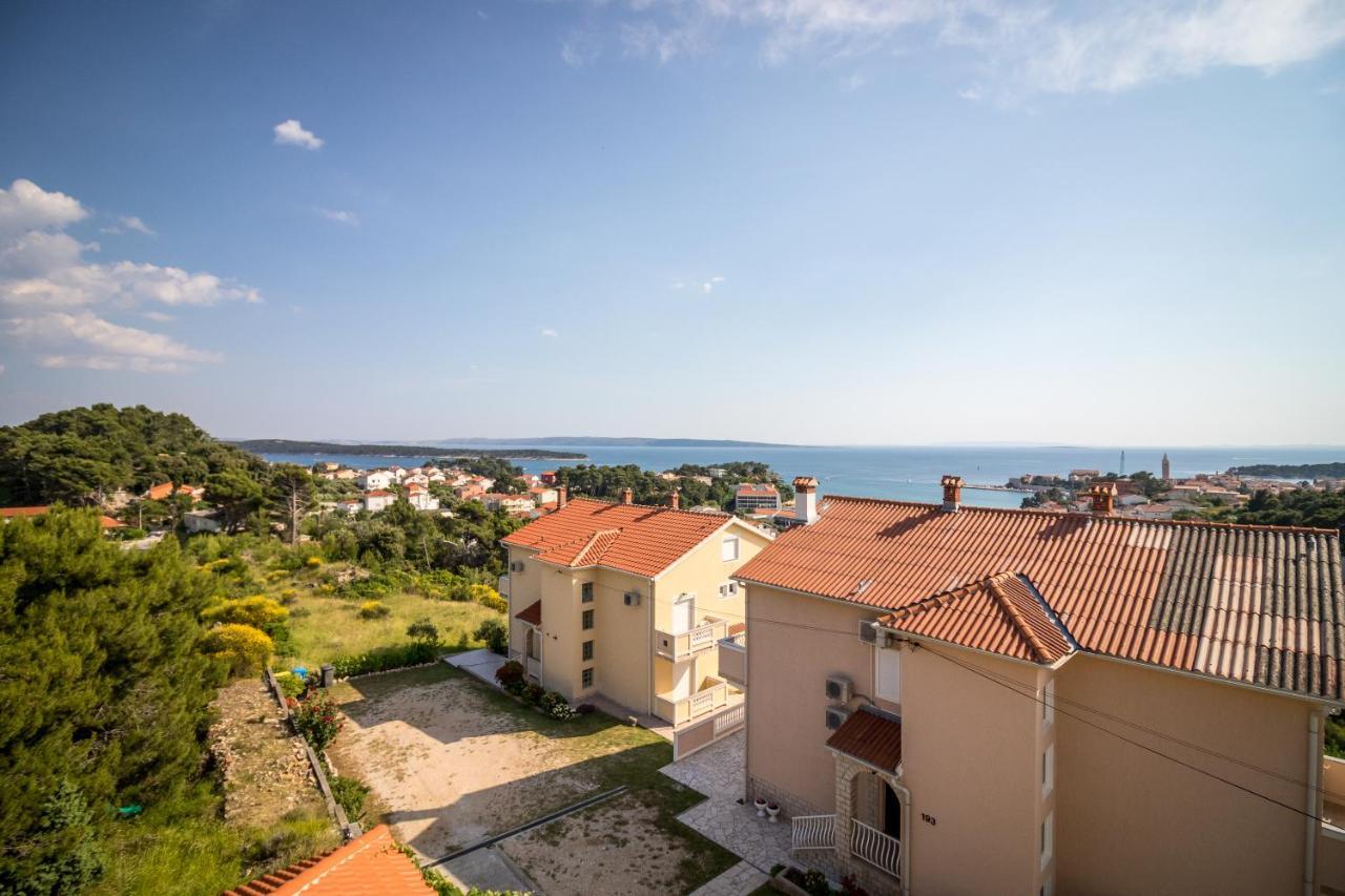 Katarina Apartments Rab Town Exteriér fotografie